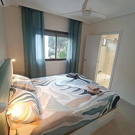 Centrico Cozy Con Piscina Y Parking 아파트