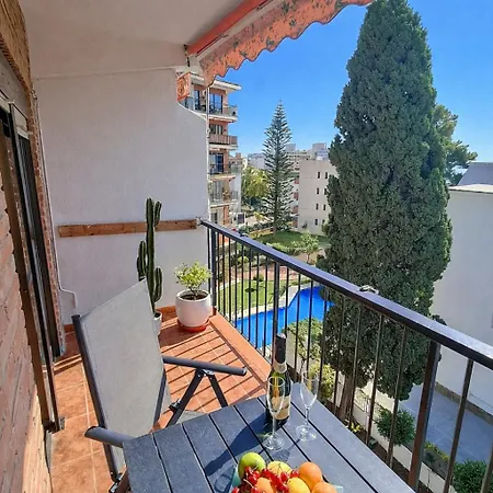 Διαμέρισμα Centrico Cozy Con Piscina Y Parking *