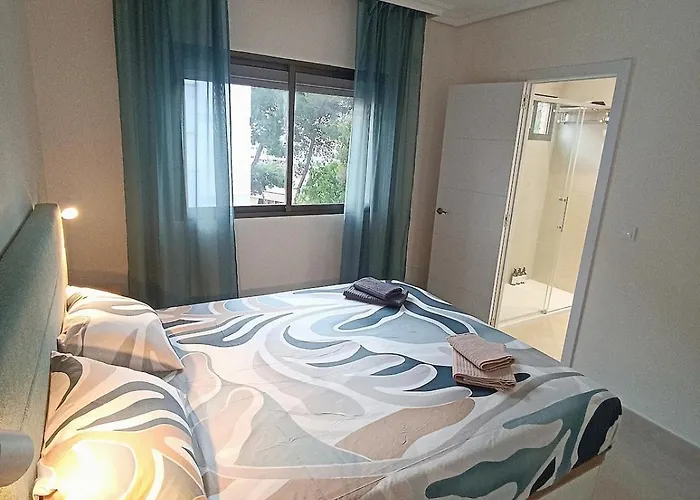 Céntrico Con Piscina Y Parking Appartement