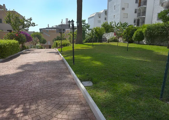 Céntrico Con Piscina Y Parking Appartement