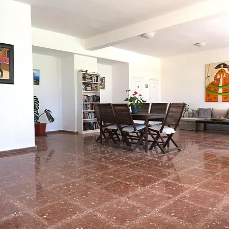 Apartamento Céntrico Con Piscina Y Parking Torremolinos